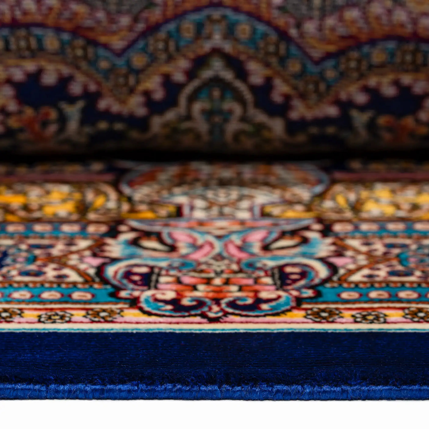 Persian Rugs - Geometric Pattern - Premium Silk - RugTix