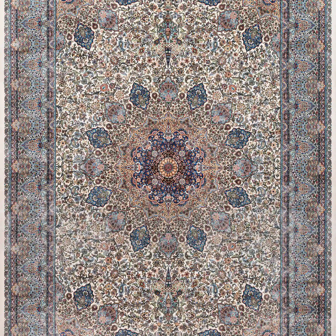 Persian Rugs - Intricate Pattern - Premium Silk - RugTix