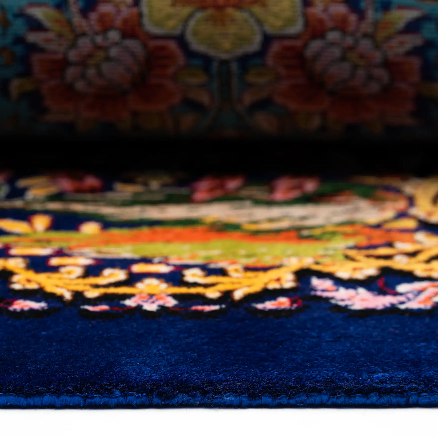 Persian Rugs - Intricate Pattern - Premium Silk - RugTix