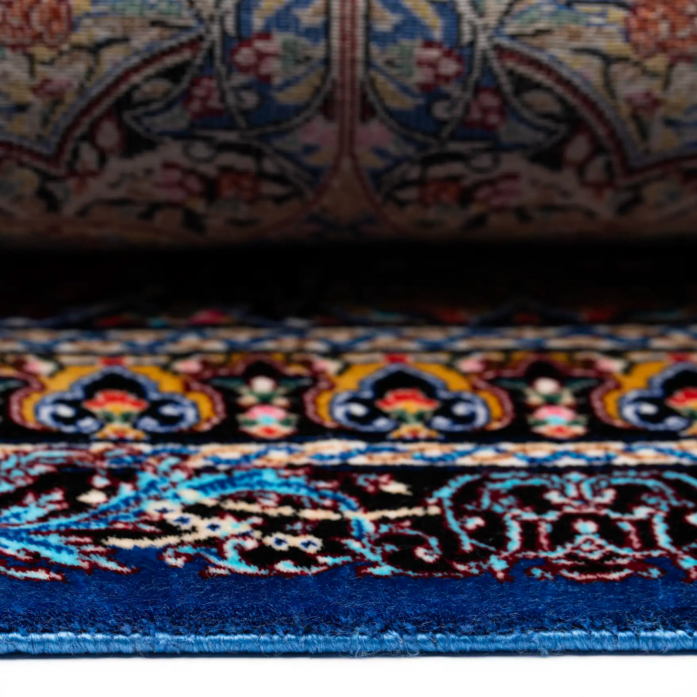 Persian Rugs - Intricate Pattern - Premium Silk - RugTix