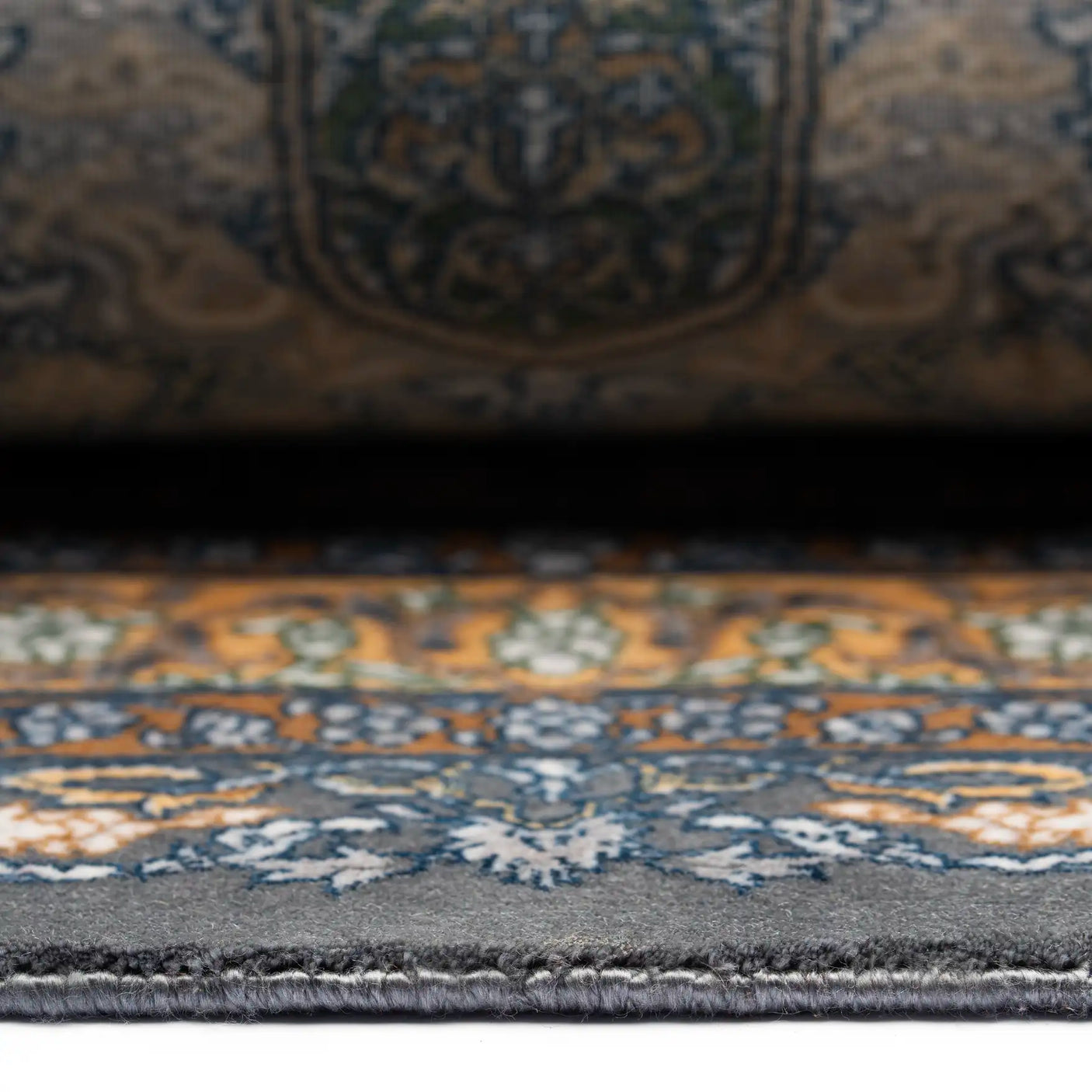 Persian Rugs - Symmetrical Pattern - Premium Silk - RugTix