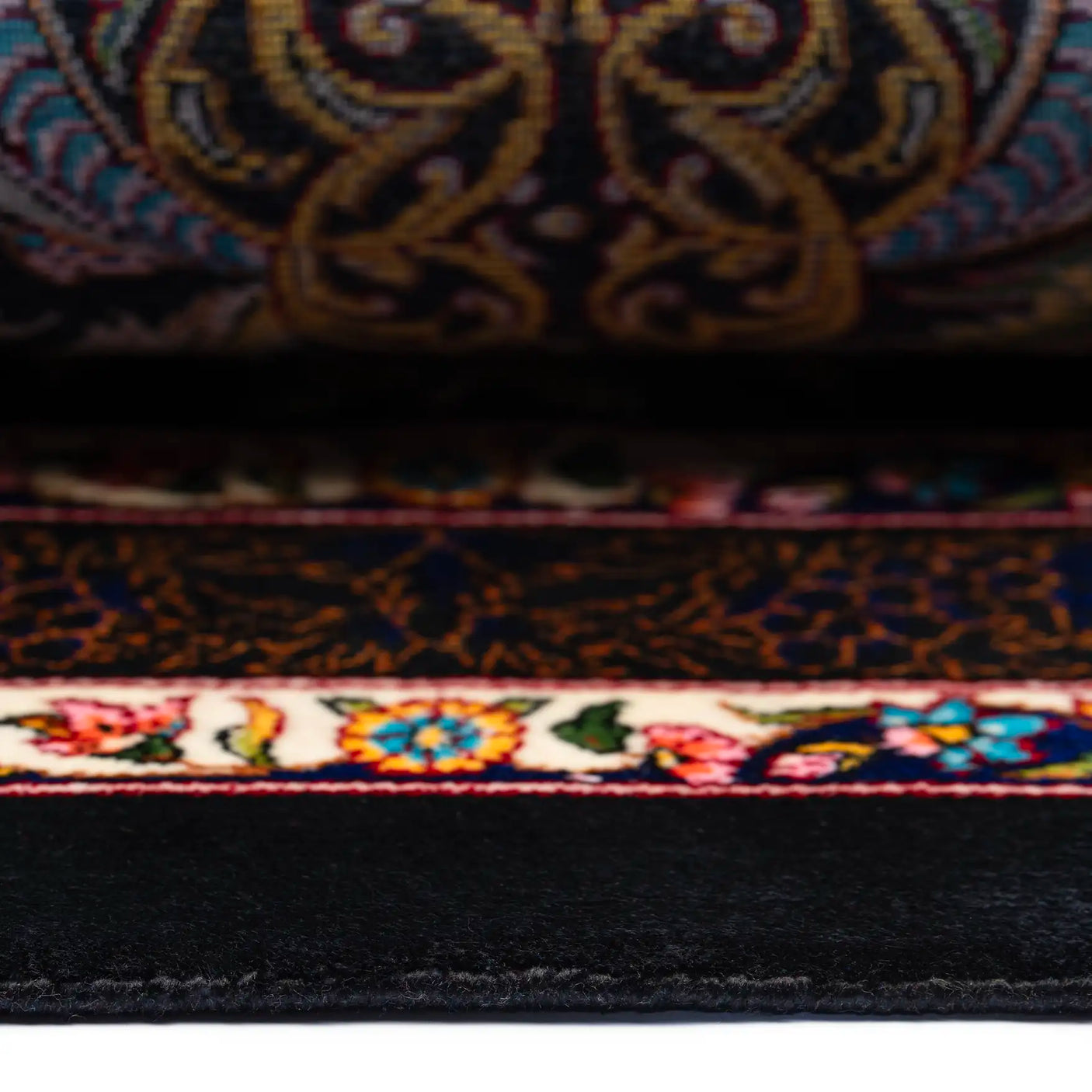 Persian Rugs - Symmetrical Pattern - Premium Silk - RugTix